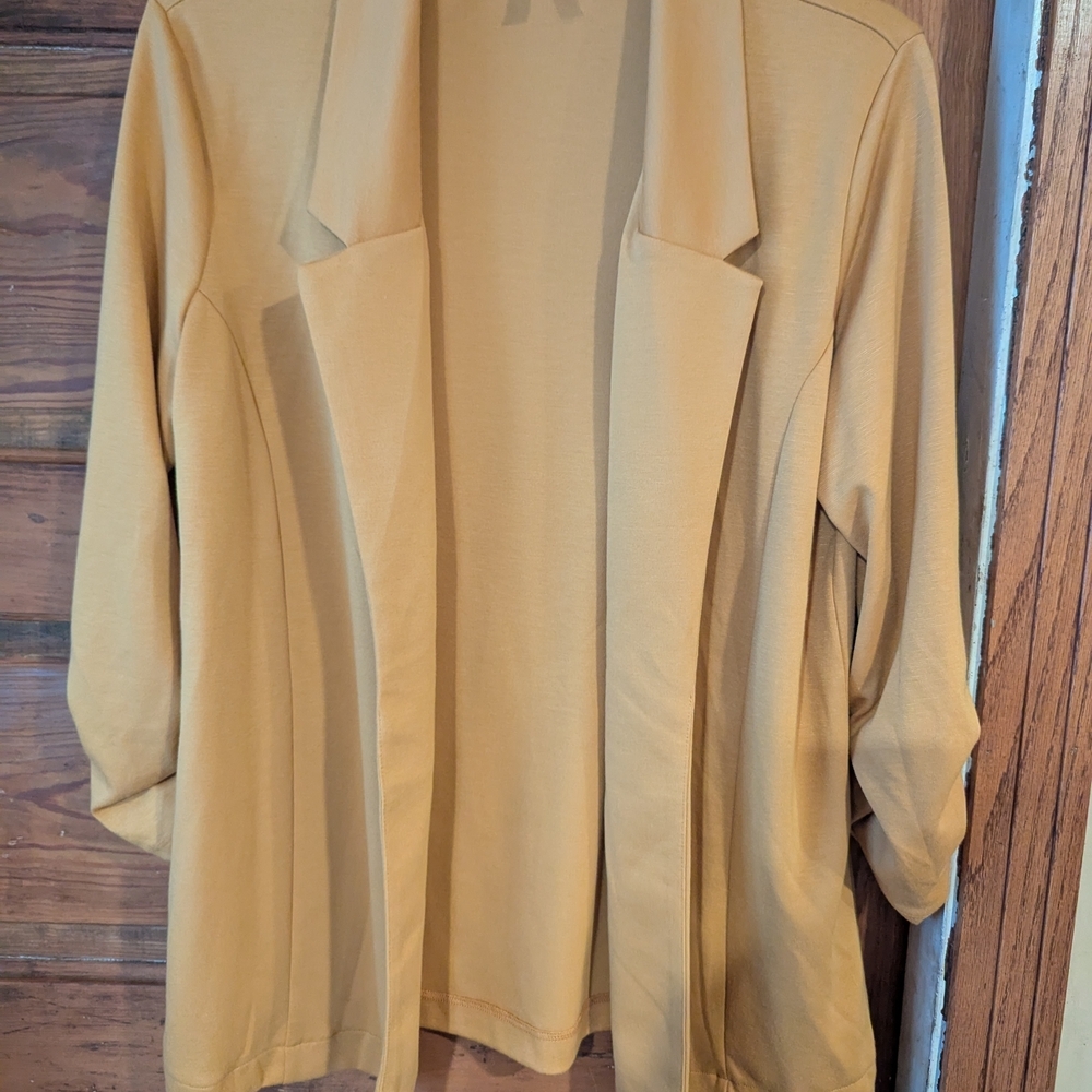 Massini Yellow Cardigan with Textured‎ Knit and Open Front
